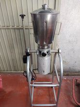 Cargar imagen en el visor de la galería, Licuadora Torrey Jr LP-12 12 litros
